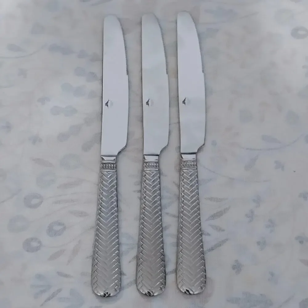 3 Tommy Bahama Stainless Steel Dinner Knives Chevron Reigns Basket Weave 9 3/8